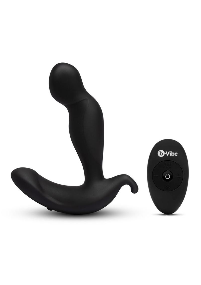 B-Vibe 360 Plug Rechargeable Silicone Rotating and Vibrating with Remote Anal Plug